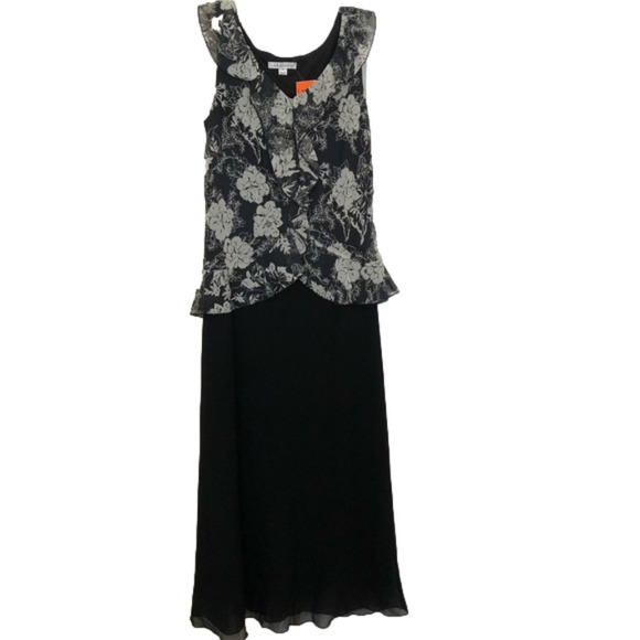 Enfocus Studio Maxi Sleeveless with Attached Top - Picture 1 of 7